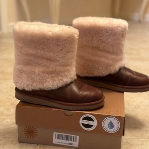 🎉 Host Pick 🎉 UGG Patten Boot Size 8
